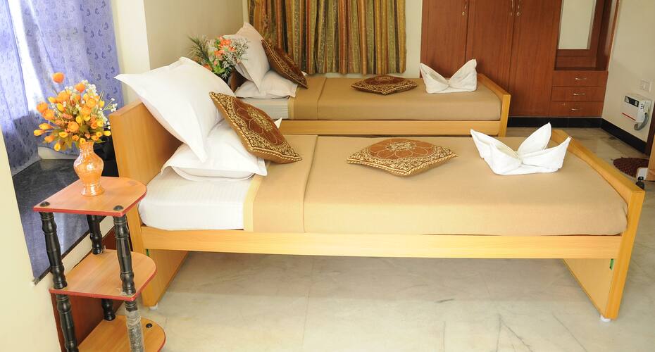 Zip Rooms Porur, Chennai 4